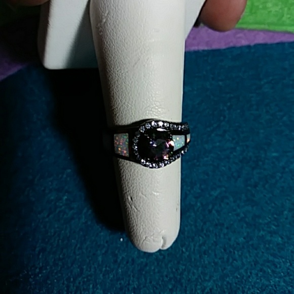 SOLD Sz6 black rhodium inlayed opal and .50 Mystic ston - Picture 3 of 4